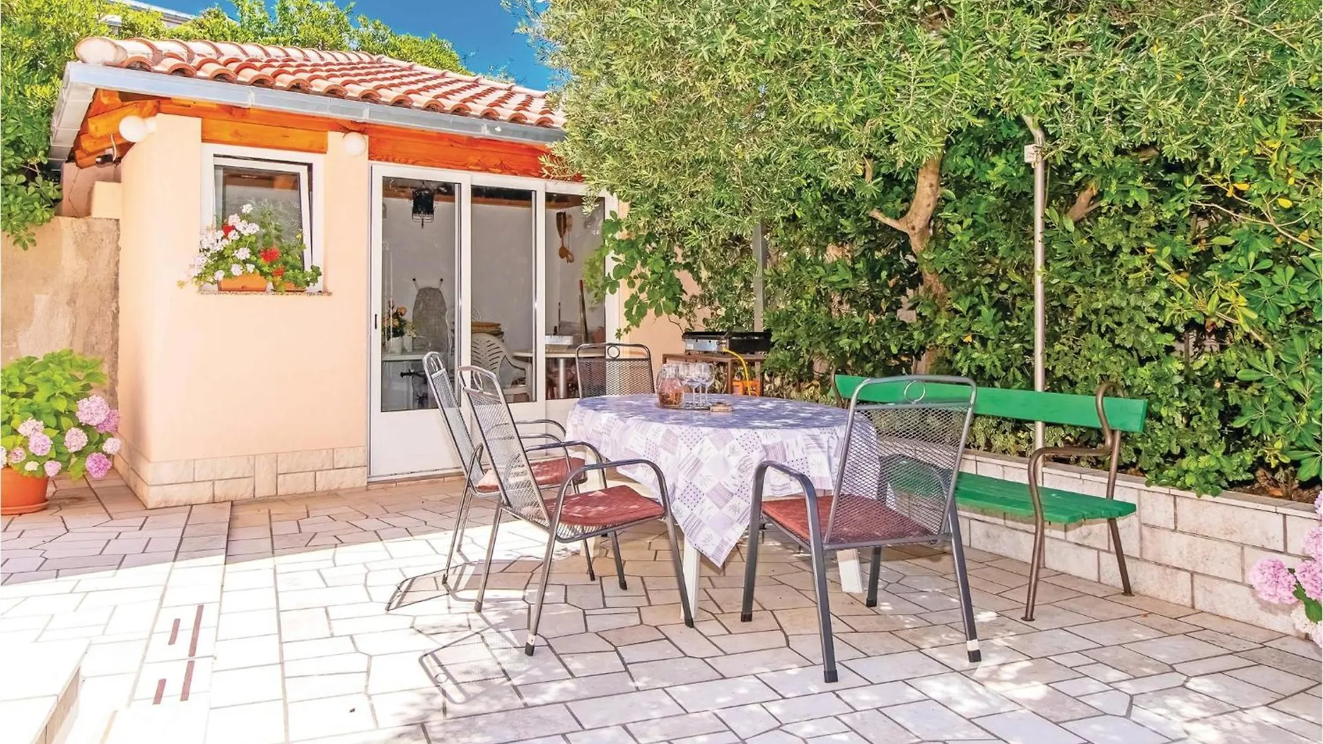 Stunning Apartment In Novi Vinodolski With Wifi